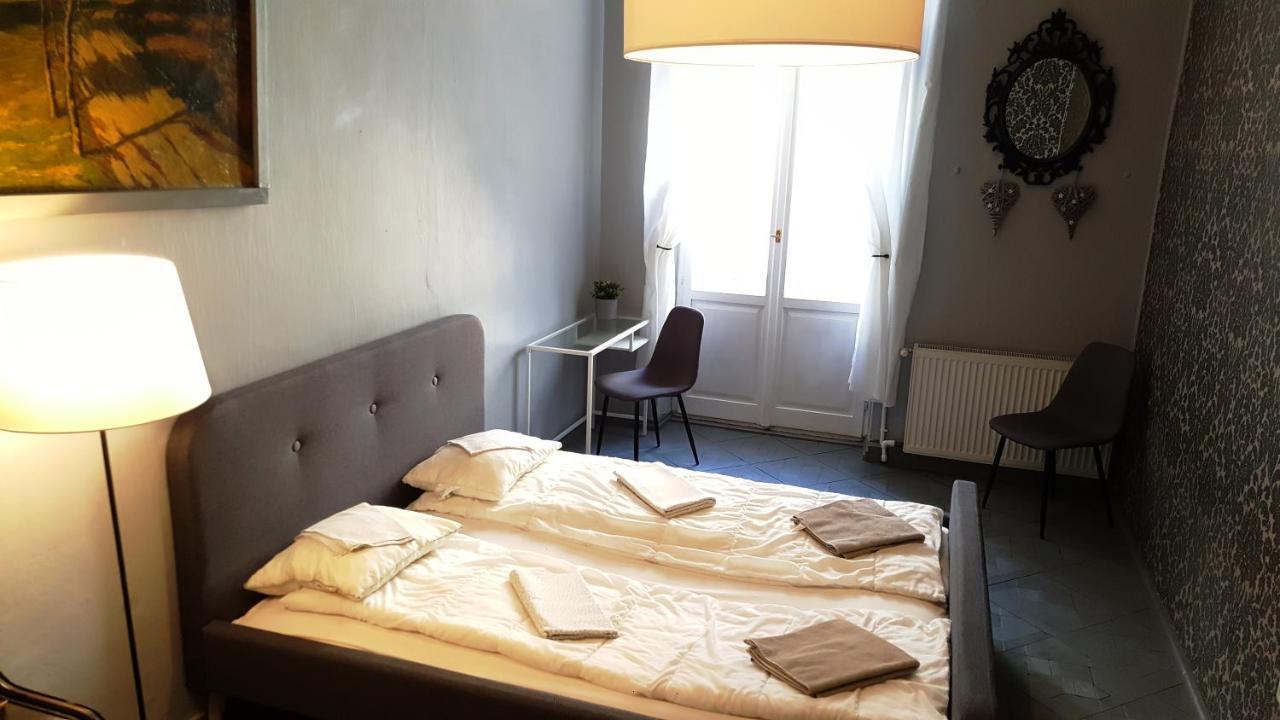 Hostel Witt Варшава Екстер'єр фото